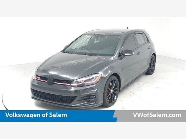 Thumbnail Photo undefined for 2019 Volkswagen GTI